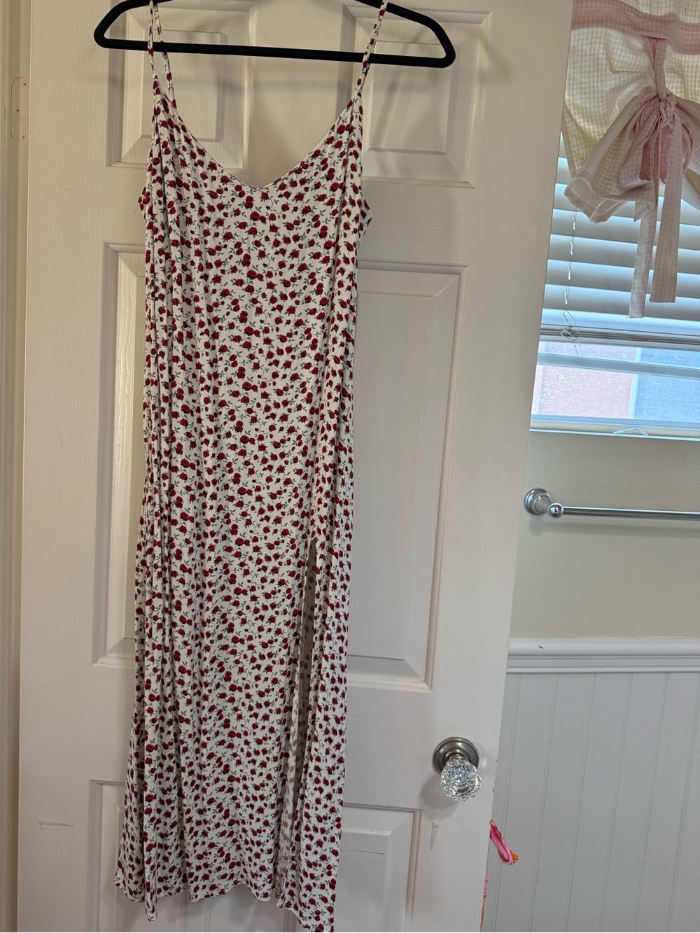 Reformation White Maxi Dress with Red Floral Print - Picture 2 of 2
